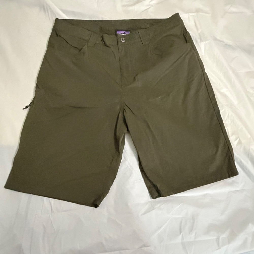 Patagonia Mens Quandary Hiking Shorts 34 Olive Green Stretch Nylon Utility Gorp